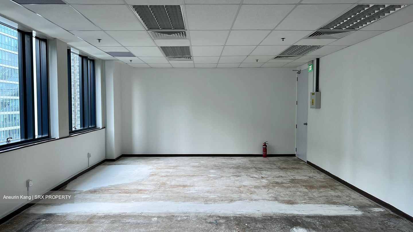 Hong Leong Building (D1), Office #574651101